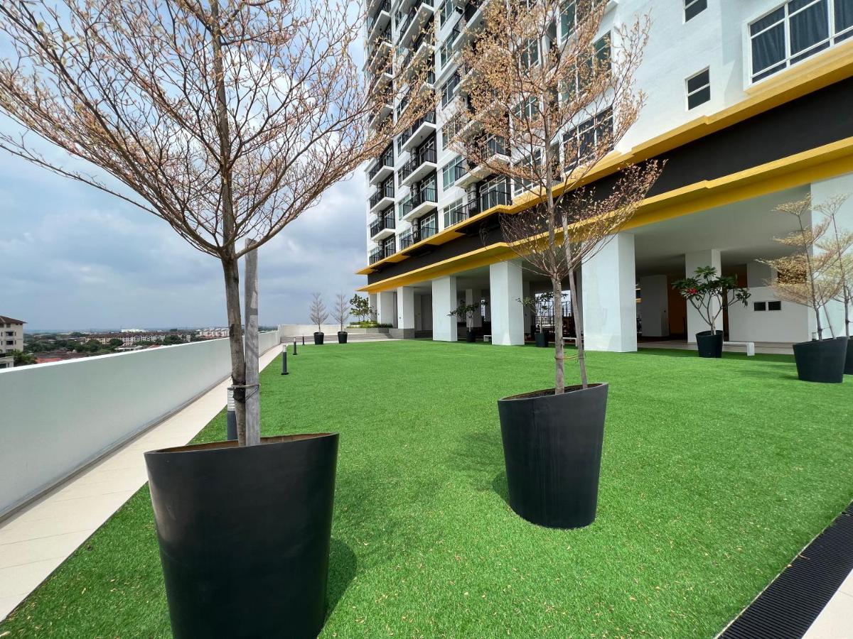 Apartamento New!! Loving Night Novo 2Br 4-9Pax I Jonker I Netflix I Family Malacca Exterior foto