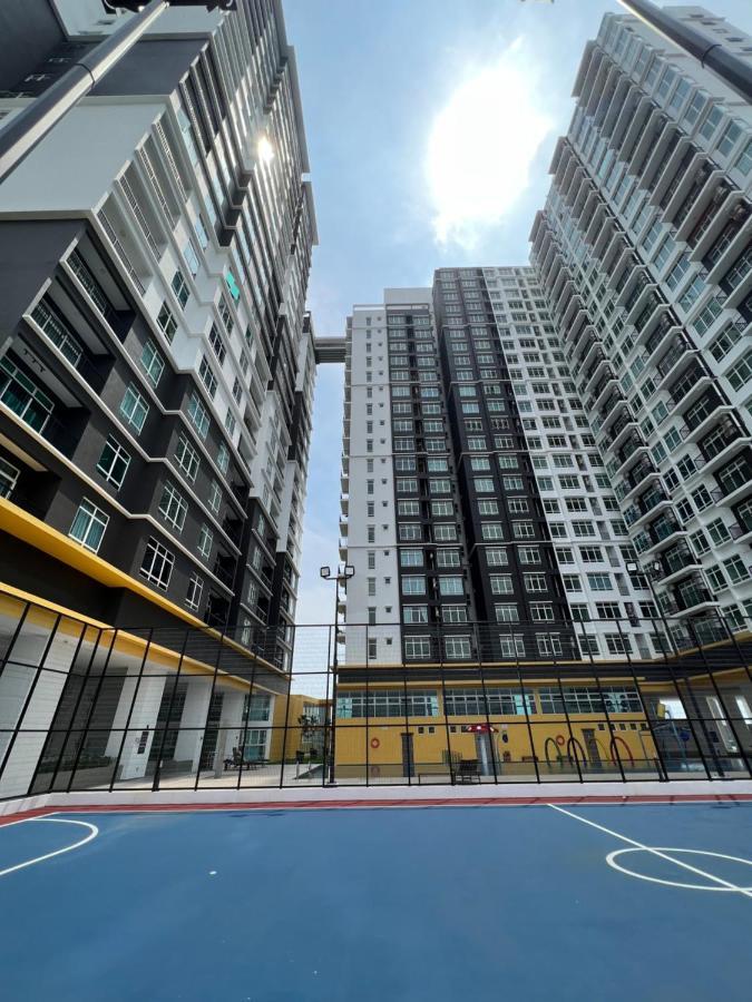 Apartamento New!! Loving Night Novo 2Br 4-9Pax I Jonker I Netflix I Family Malacca Exterior foto